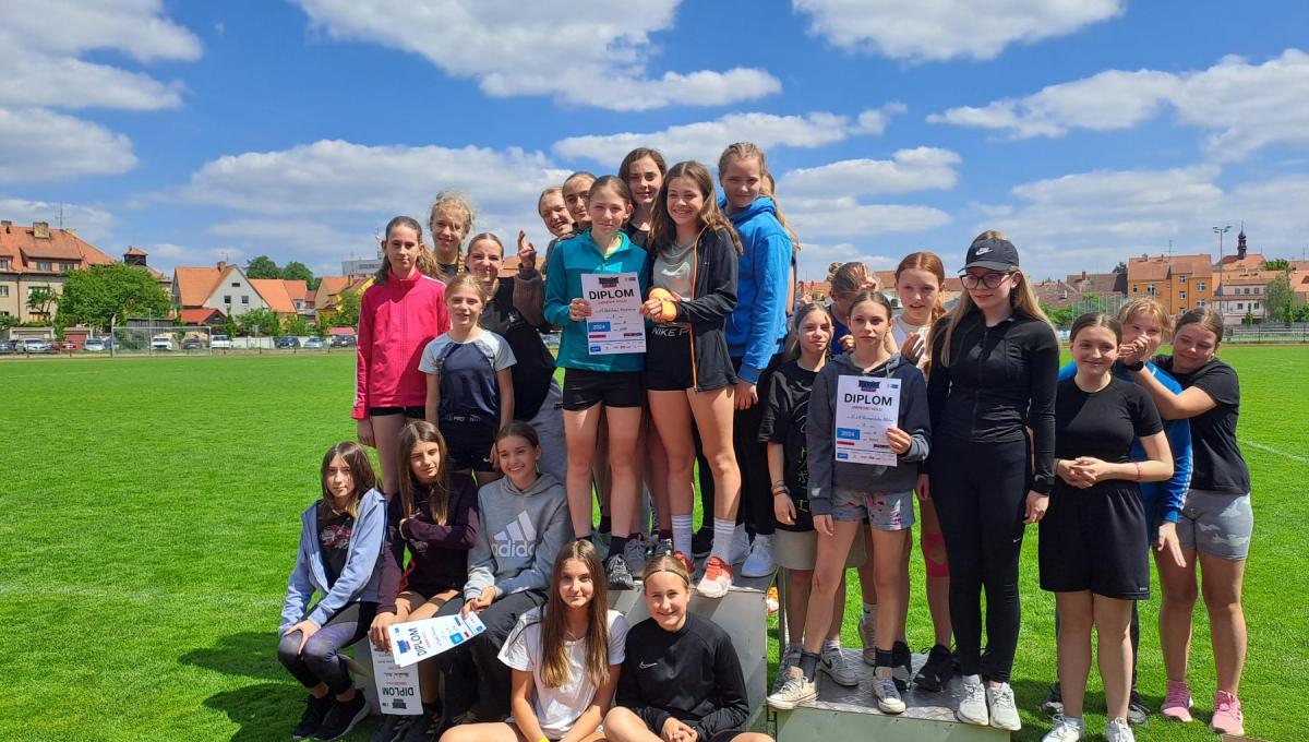 Atletky mladšího žactva získaly zlato na Poháru rozhlasu v Blatné