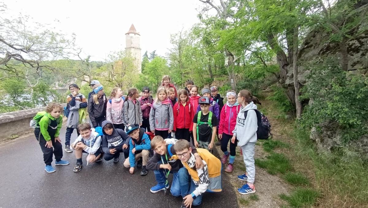 ŠKOLNÍ VÝLET Orlík, Zvíkov.