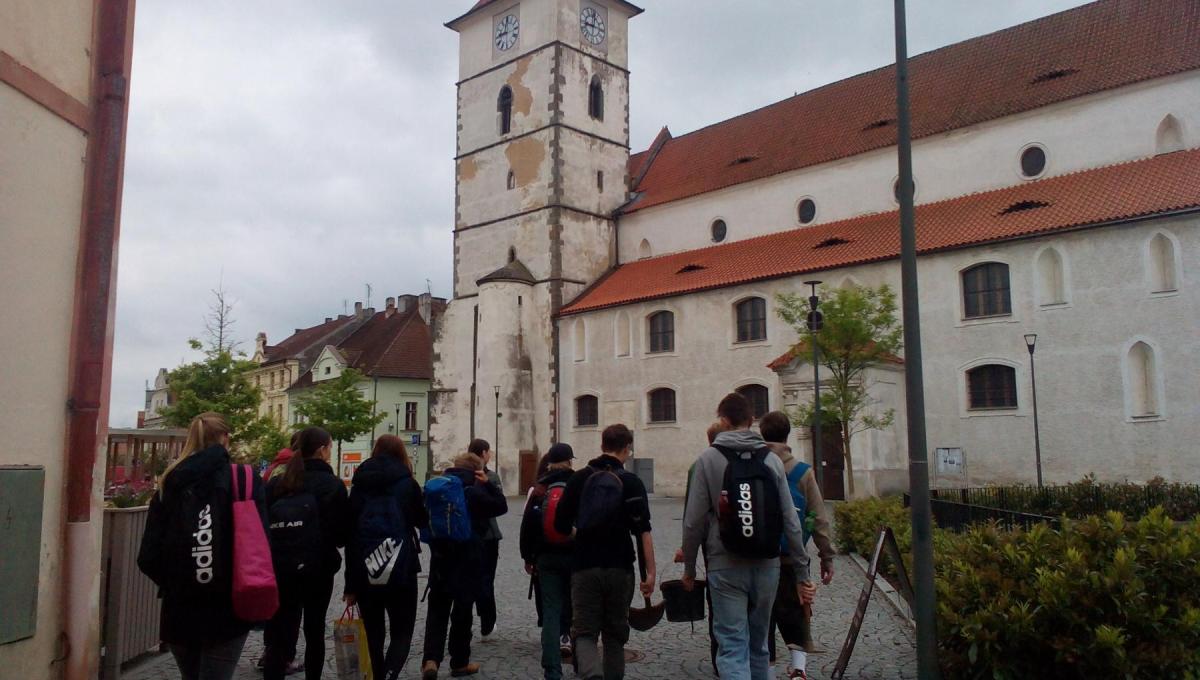 9.M se obohatila při rýžování zlata.