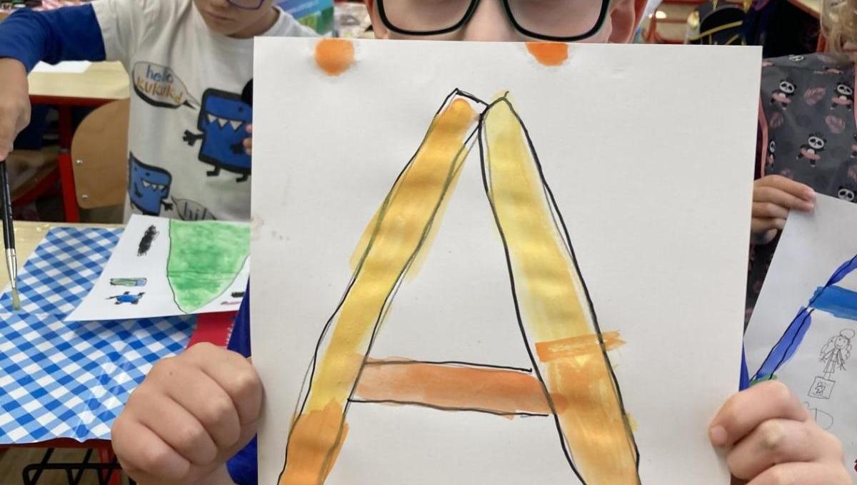 Procvičujeme písmena a číslice