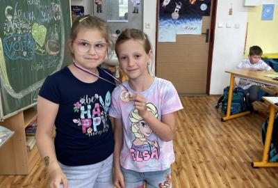 Laurinka a Adrianka