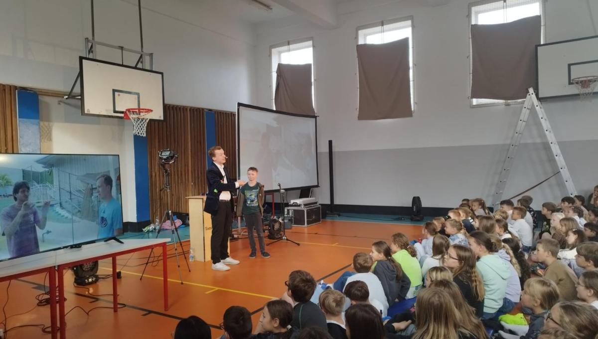 Kouzelník ve škole