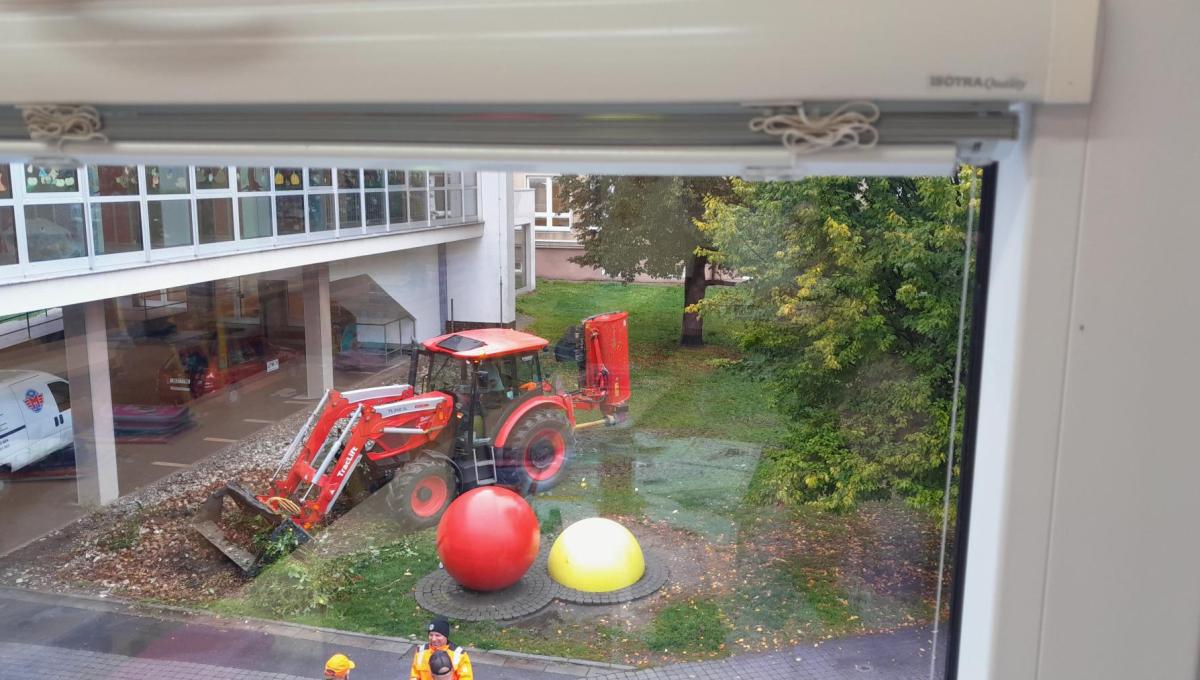 Pozorujeme, zkoumáme.....