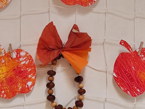 Děti objevují krásy podzimu