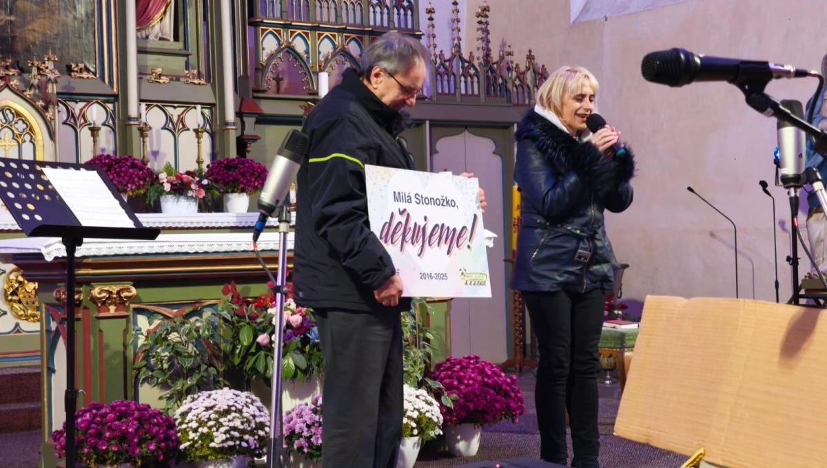 Charitativní akce pro Stonožku