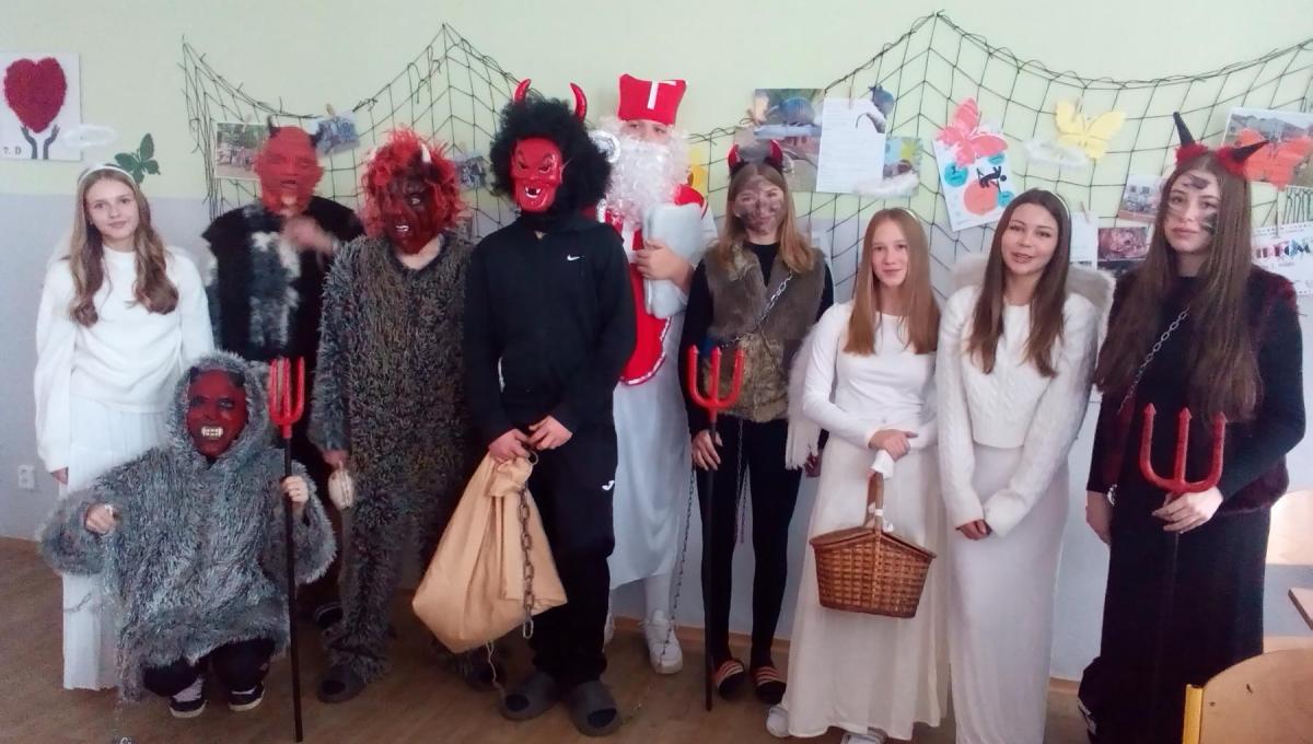 Odměňovali jsme hodné i kárali zlobivé. Od pondělí budou všichni hodní.