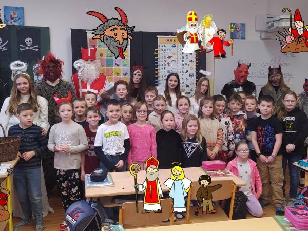 Mikuláš, andělé a čerti ve 2.D