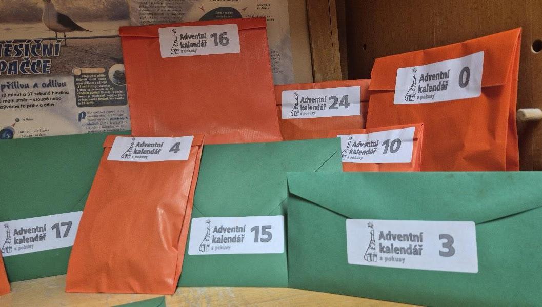 Adventní kalendář ve výuce fyziky