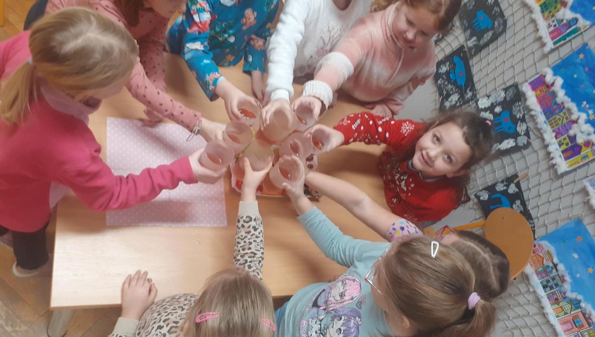 Vánoční posezení s jógou