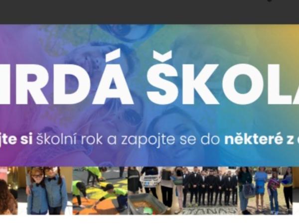 Hrdá škola - Den pokrývek hlavy