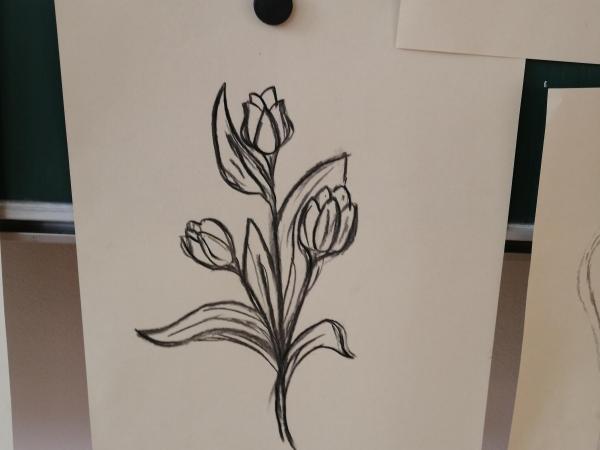 Vv - Kresba uhlem aneb "To zíráme, co v nás je..."