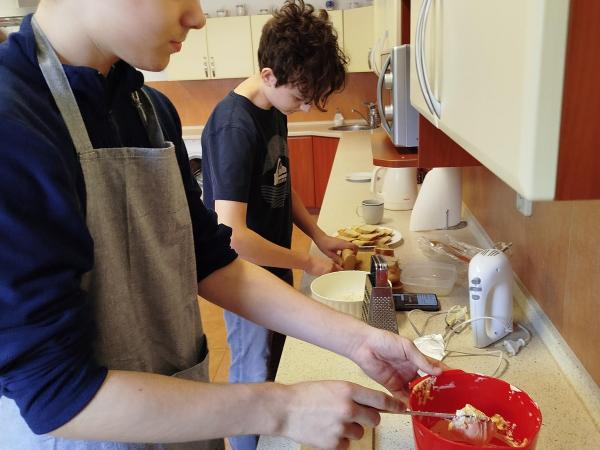 I kluky to v kuchyňce baví