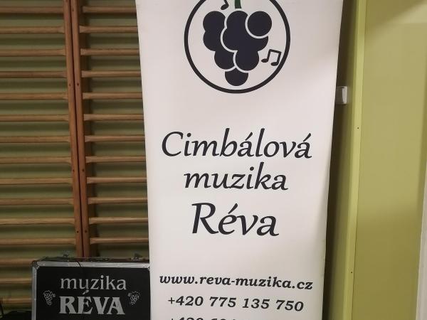 Cimbálová muzika ze Zlína