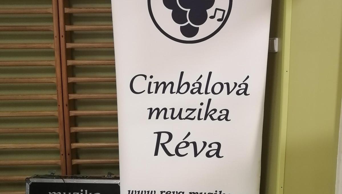 Cimbálová muzika ze Zlína