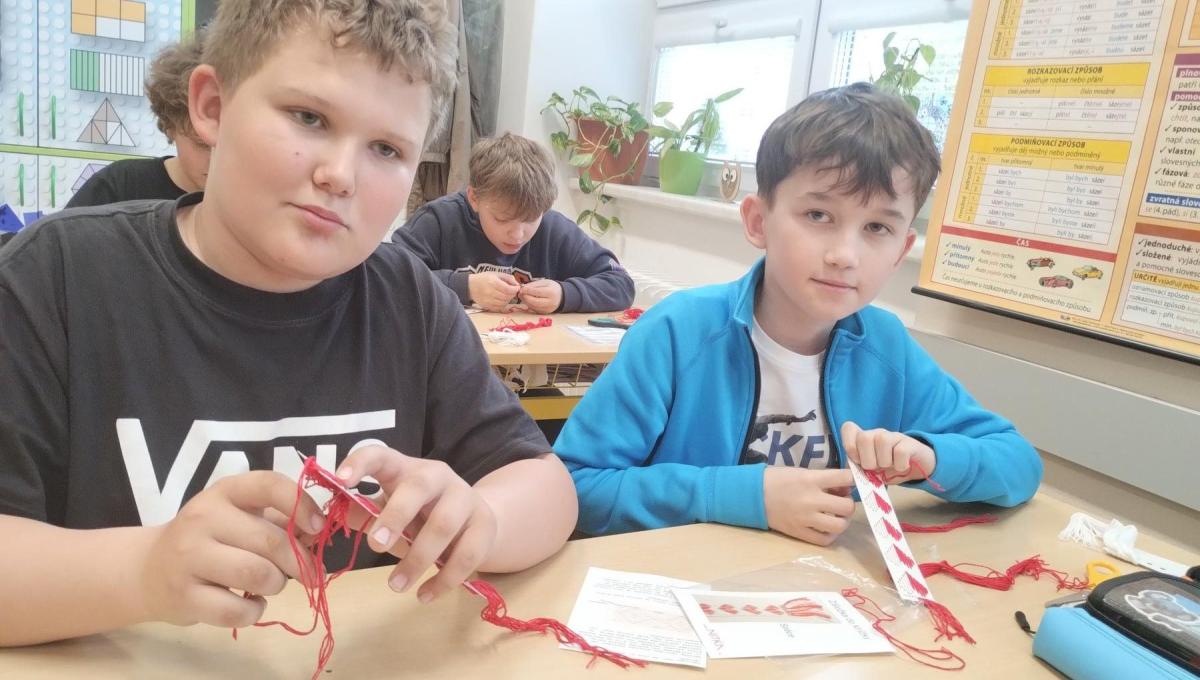 Vyšíváme pro naší nejmilejší