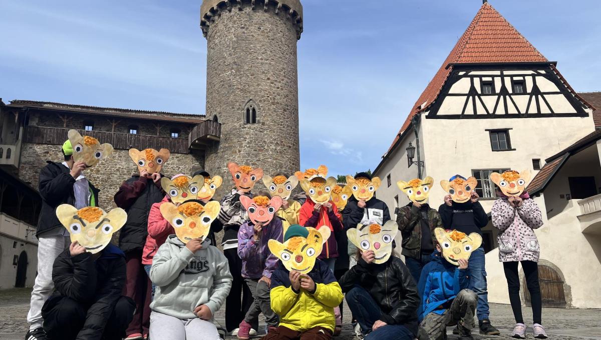 Hurvínek slaví stovku