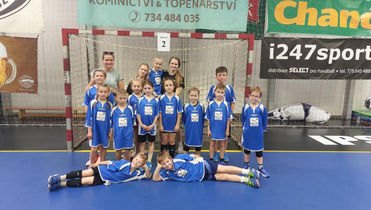 Turnaj v miniházené – Dětský den plný sportu