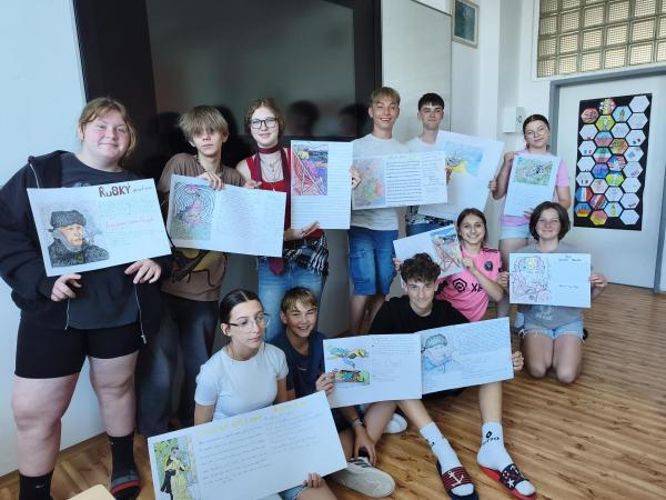Portfolia 7.D-"Dějiny umění hravě" a "Portréty významných osobností ze světa literatury, filmu a hudby"