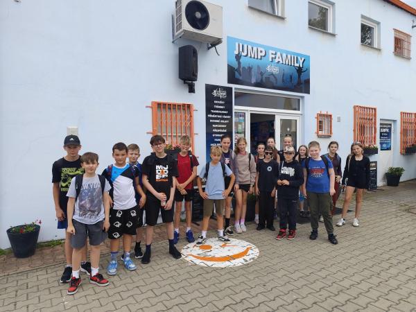Školní výlet - zábavný park JUMP FAMILY
