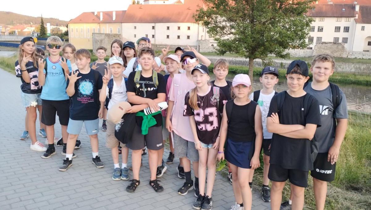 Rozlučkové odpoledne s přespávačkou ve škole
