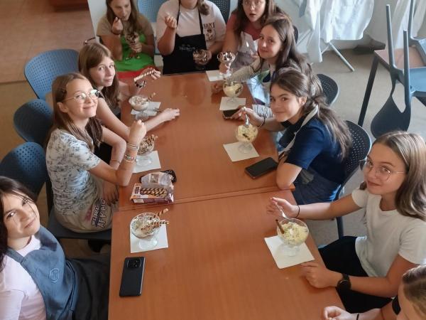 Umíme si školní život osladit...aneb první vaření