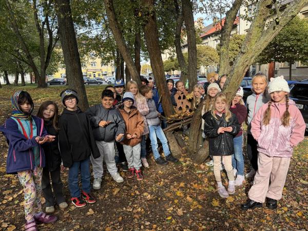 Tělocvik jinak: za podzimem do parku
